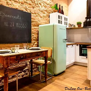 Al 24 Rosso By Boutique Homes Siena
